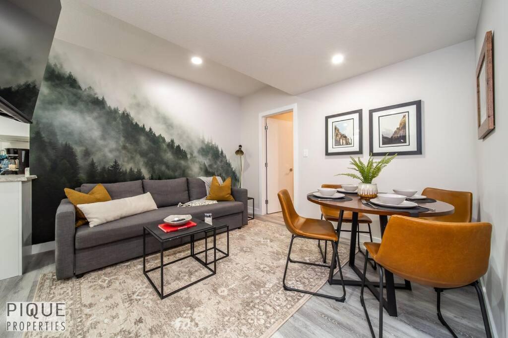 Appartement New, Mountain Chic Suite, Whyte Avenue, Netflix, Wifi, Sleeps 6 Edmonton