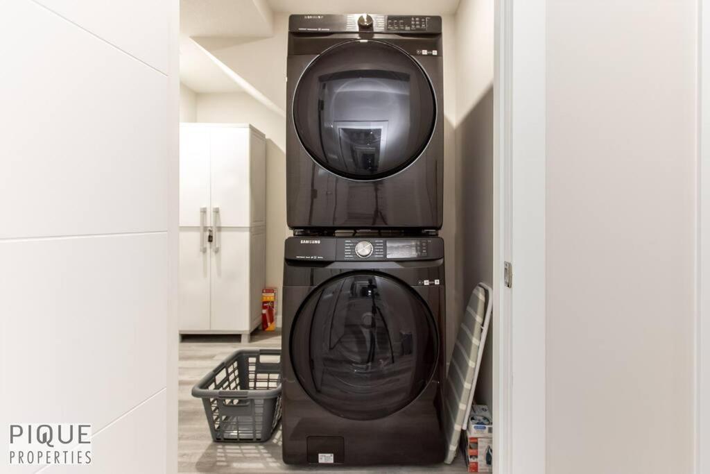 Appartement New, Mountain Chic Suite, Whyte Avenue, Netflix, Wifi, Sleeps 6